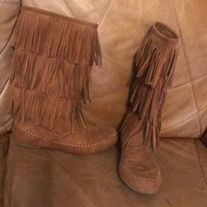 Fringe Boots